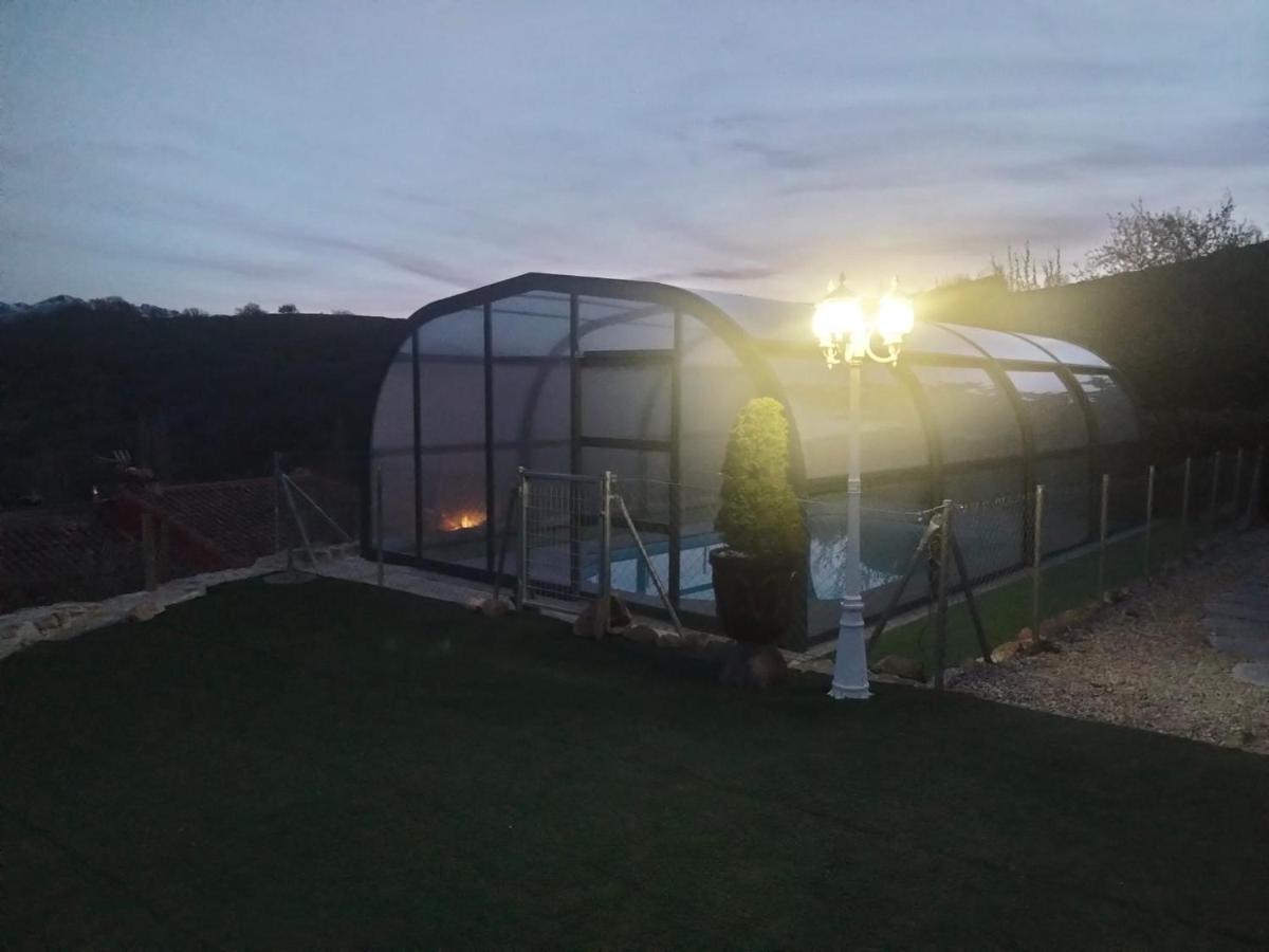 Atardecer En Gredos 1 Villa San Bartolomé de Tormes Buitenkant foto