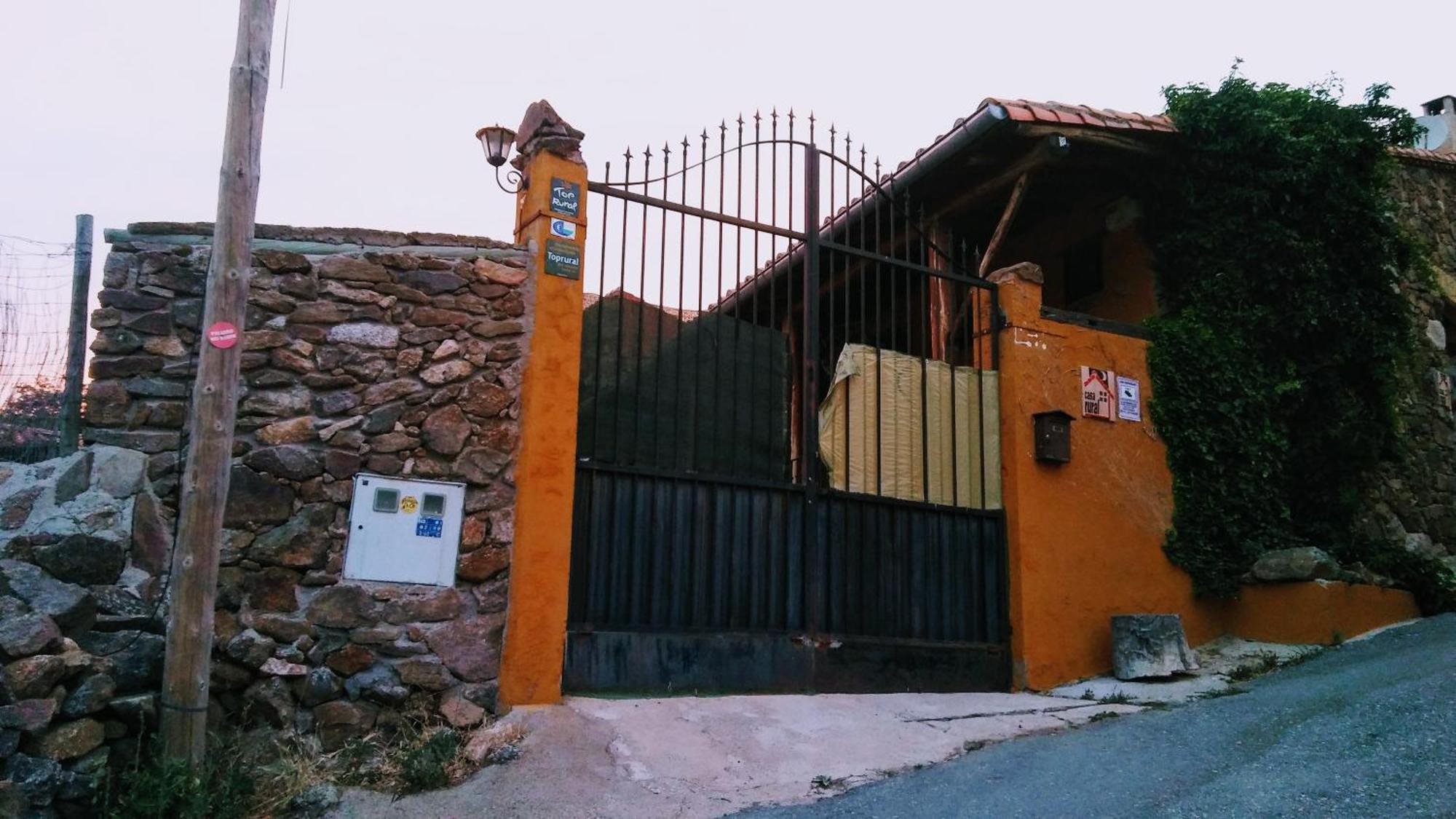 Atardecer En Gredos 1 Villa San Bartolomé de Tormes Buitenkant foto